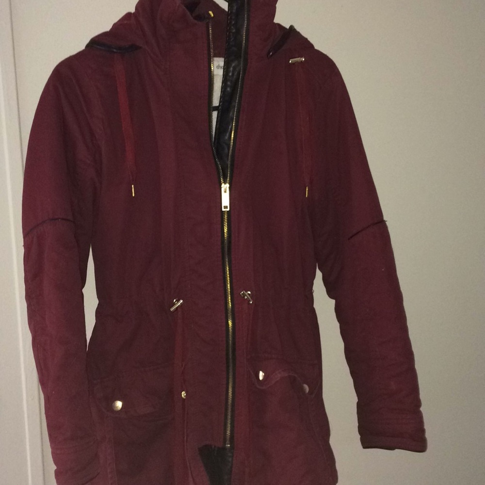 CHARLOTTE RUSSE warm and cozy maroon jacket